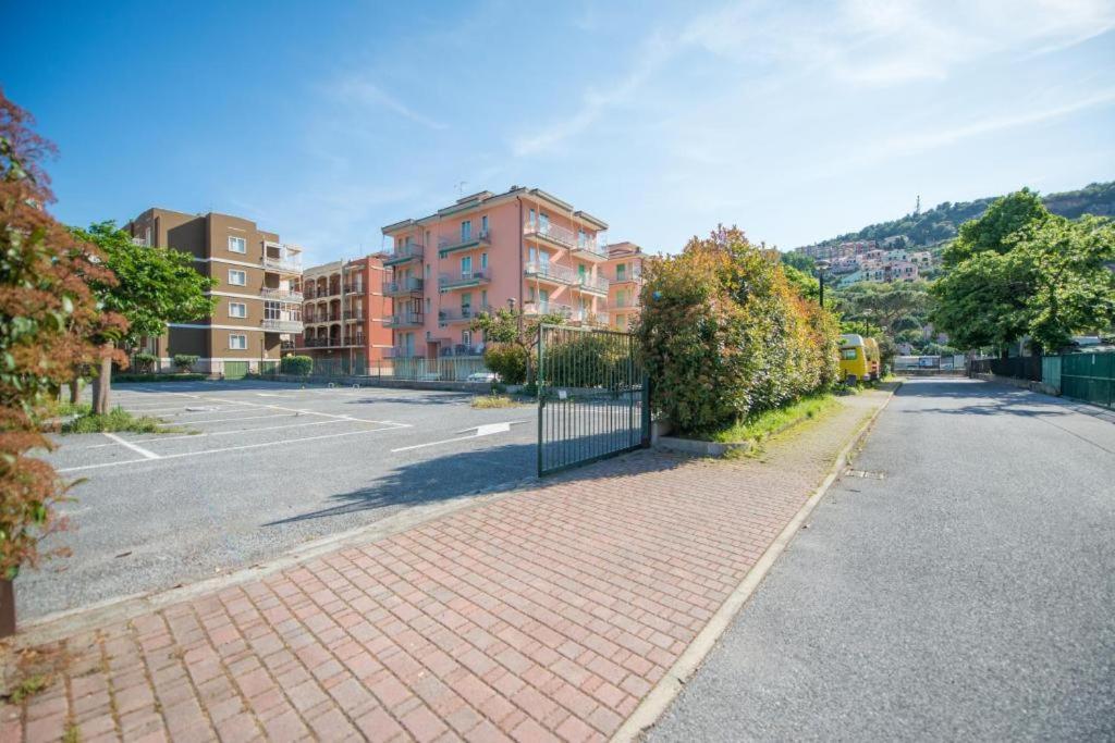 Babyaccommodation Family Experience III Pietra Ligure Zewnętrze zdjęcie